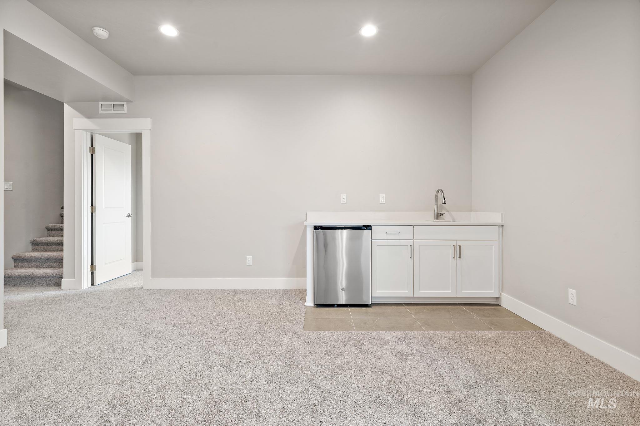 1281 Stirling Meadows St Property Photo 33