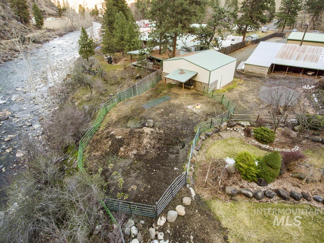 115 Rainbow Rd Property Photo 31