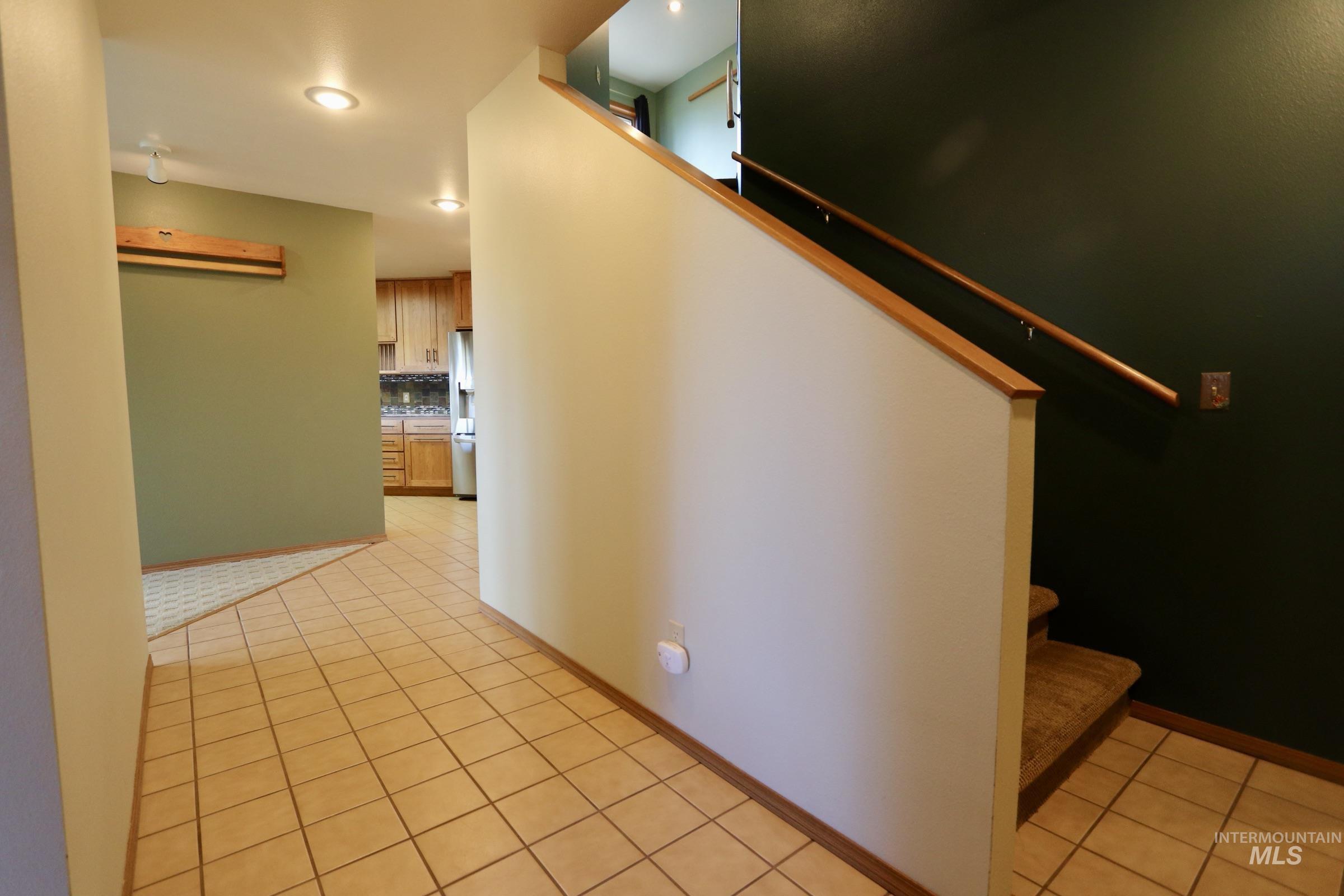 1096 Eid Rd Property Photo 6