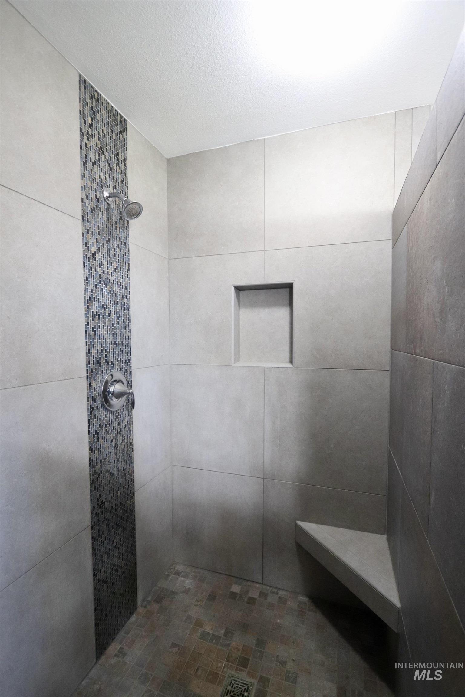 1096 Eid Rd Property Photo 29