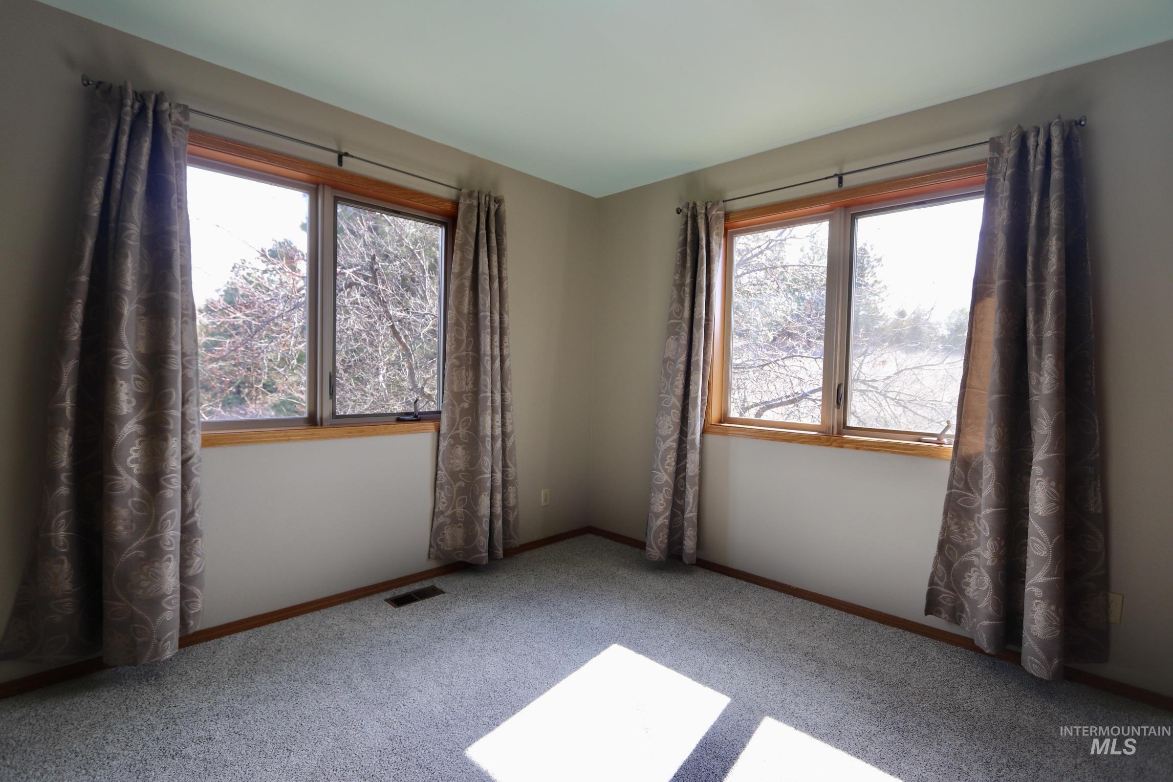 1096 Eid Rd Property Photo 31