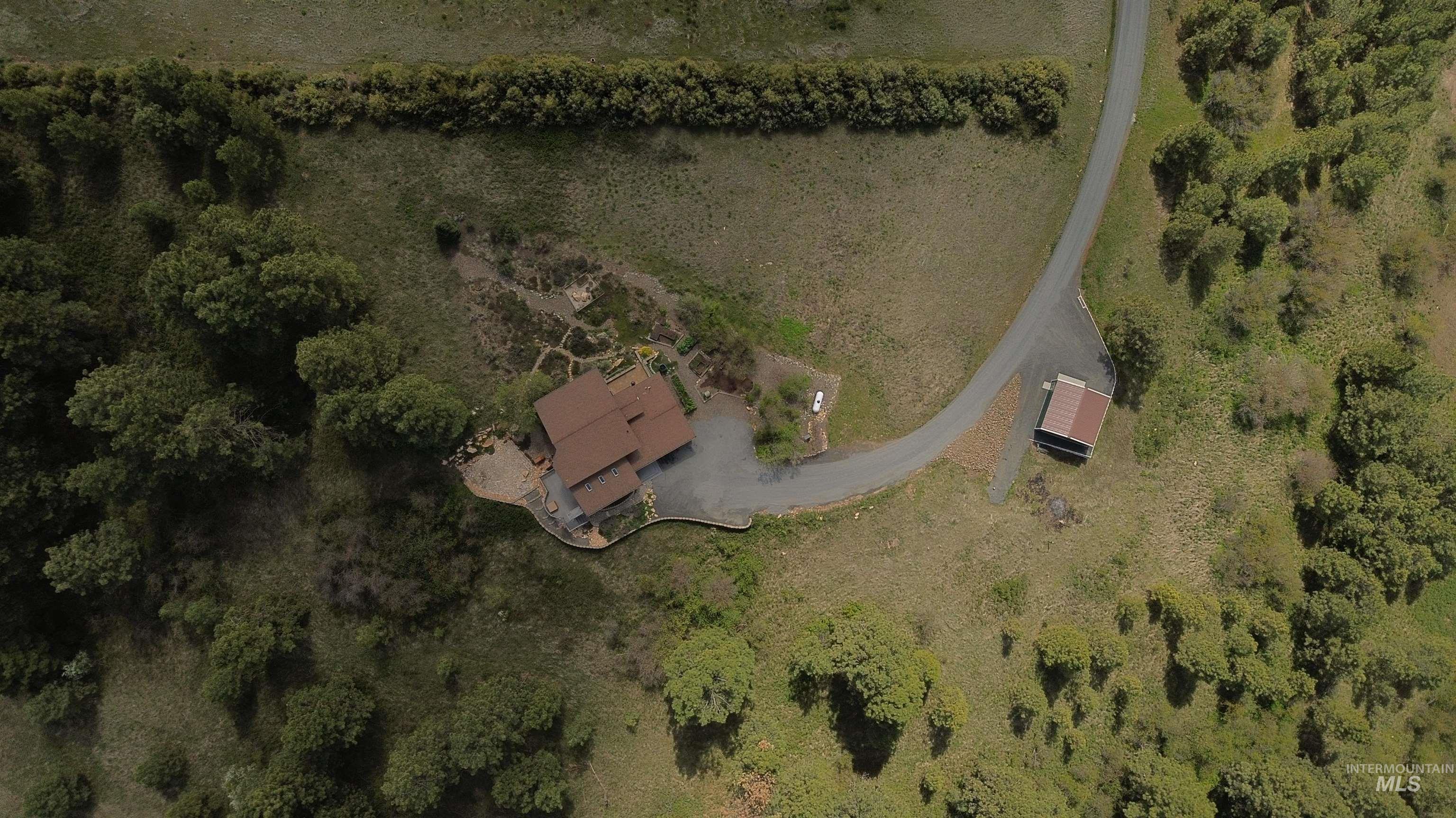 1096 Eid Rd Property Photo 42