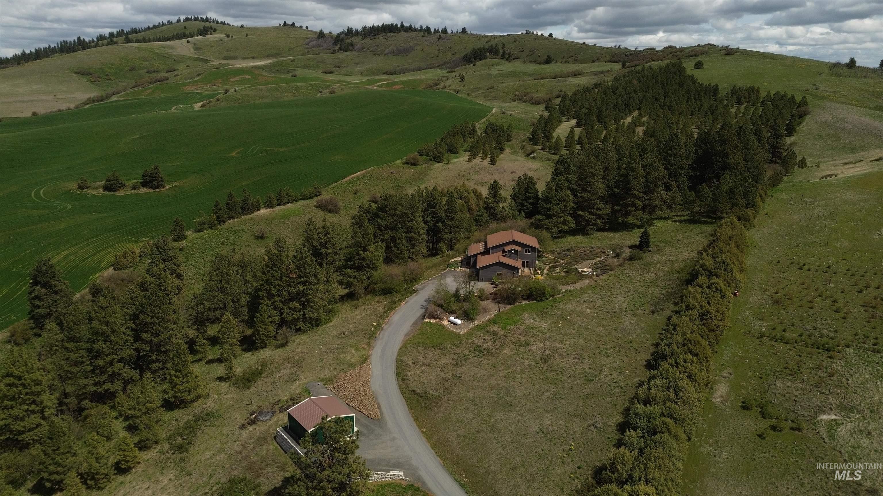 1096 Eid Rd Property Photo 43