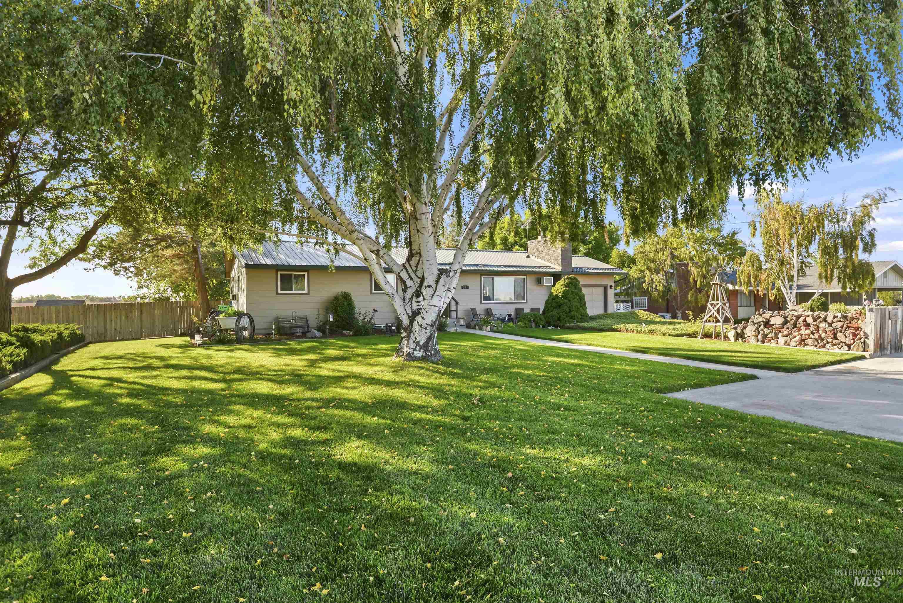 5955 Highway 95 Property Photo 4