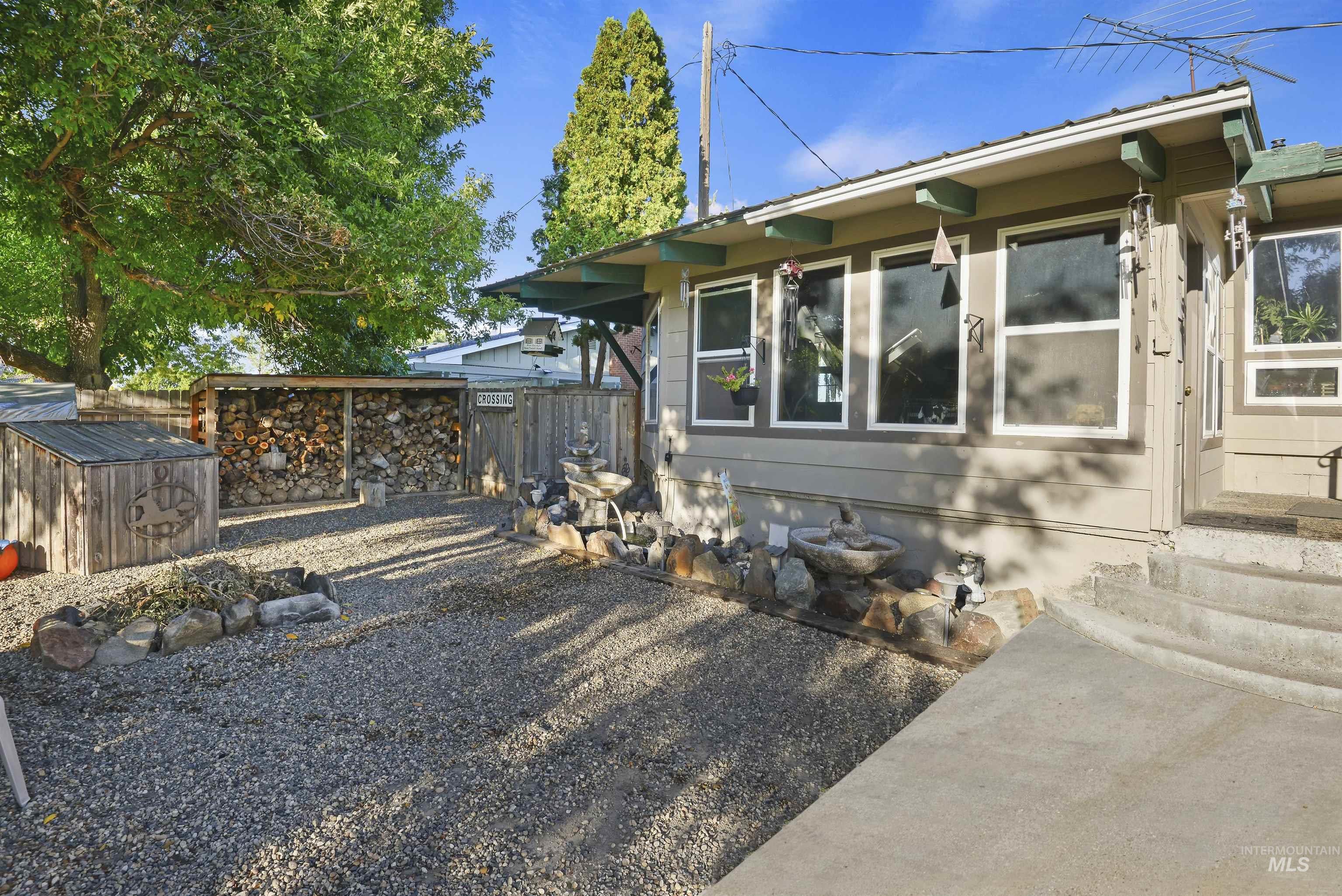 5955 Highway 95 Property Photo 36