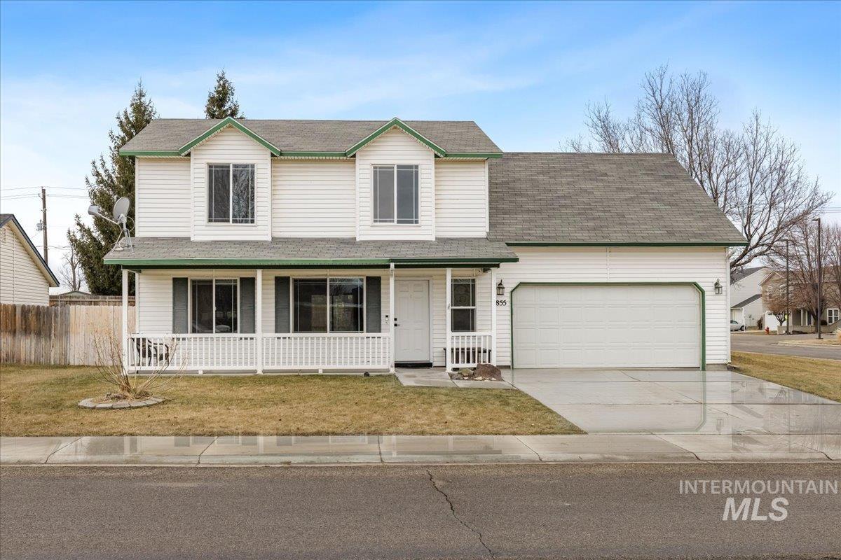 1855 N Sparrow Hawk Ave Property Photo 2
