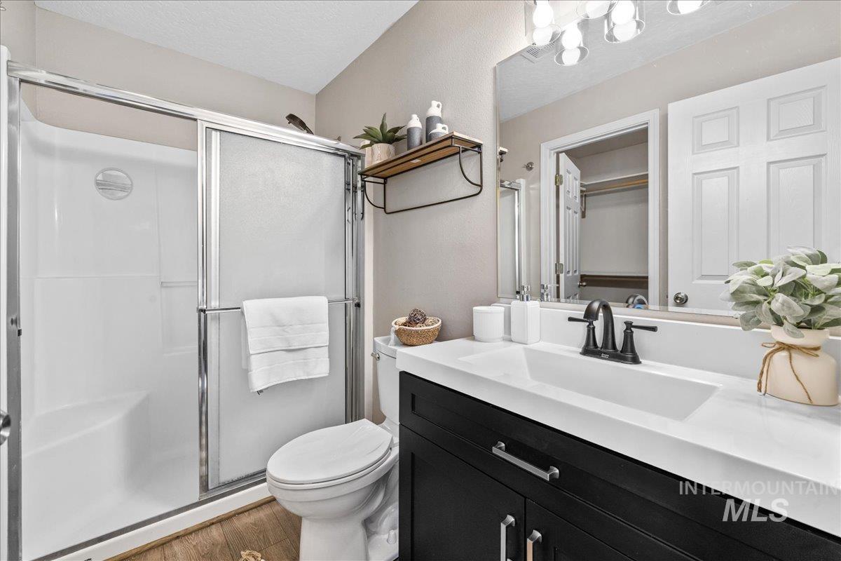 1855 N Sparrow Hawk Ave Property Photo 18