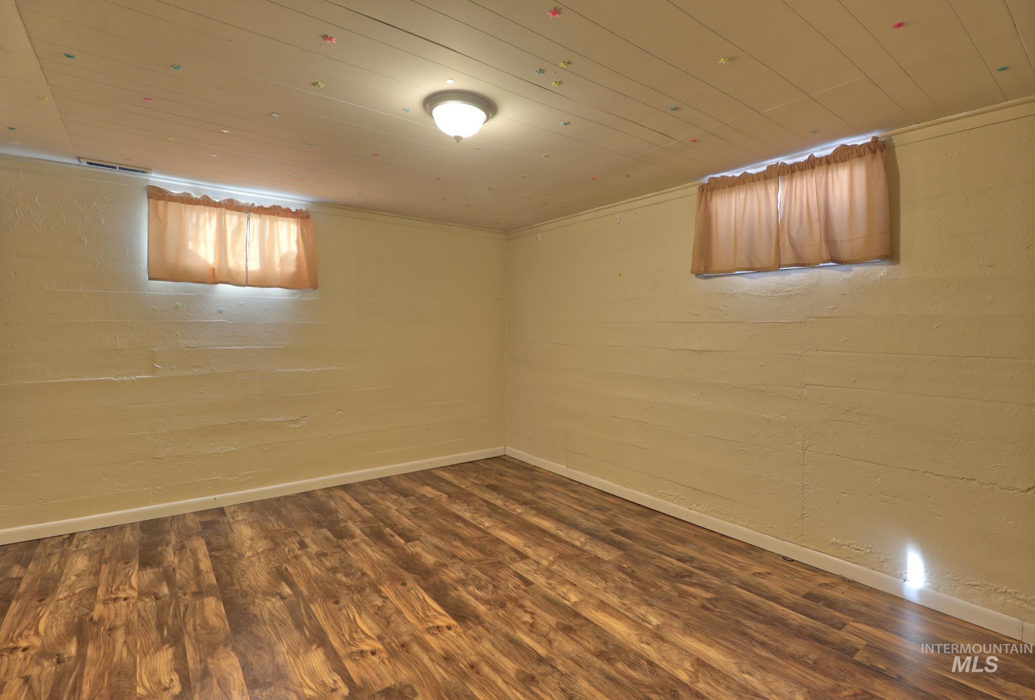 11652 Lake Lowell Ave. Property Photo 6