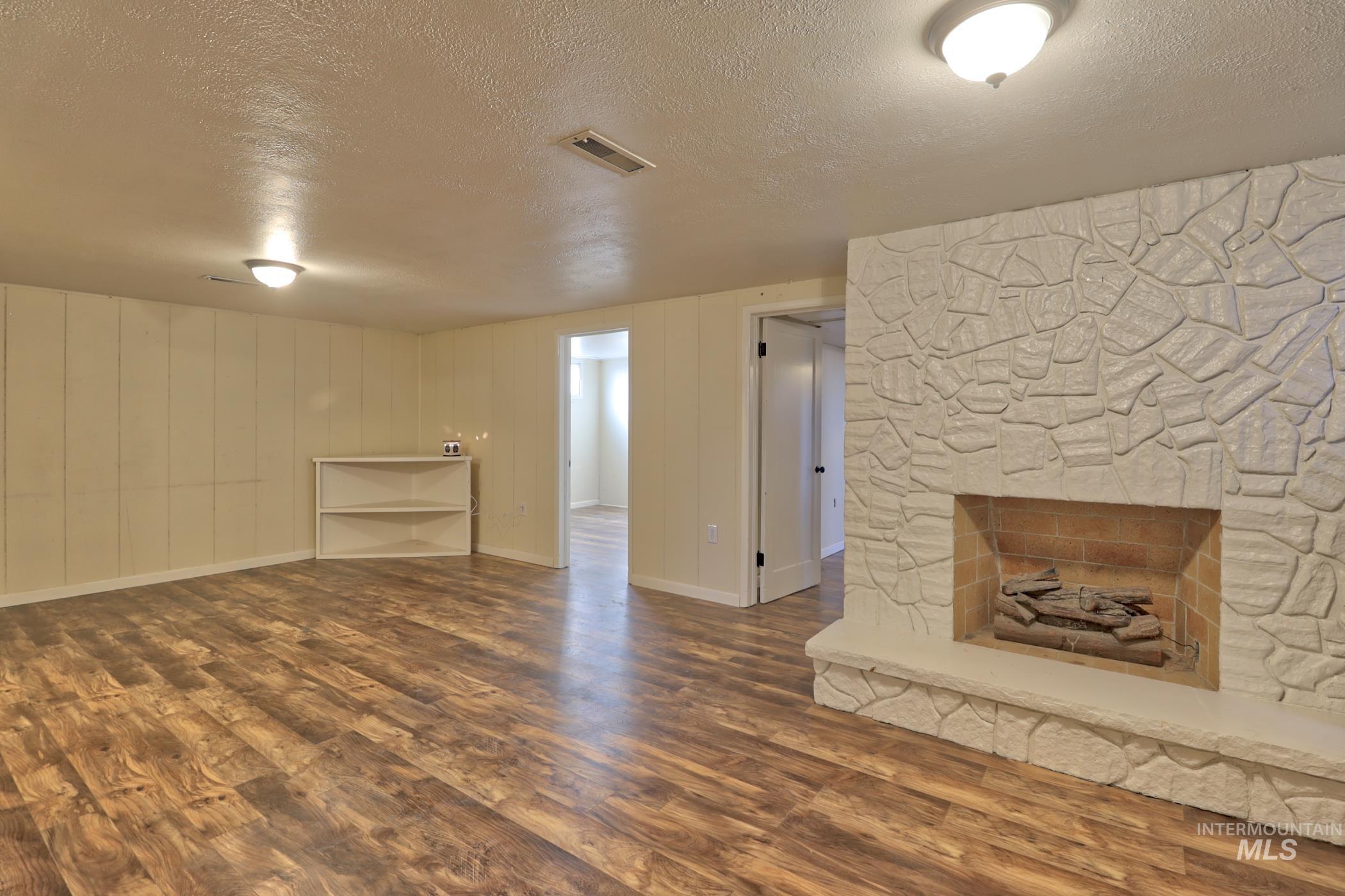 11652 Lake Lowell Ave. Property Photo 9