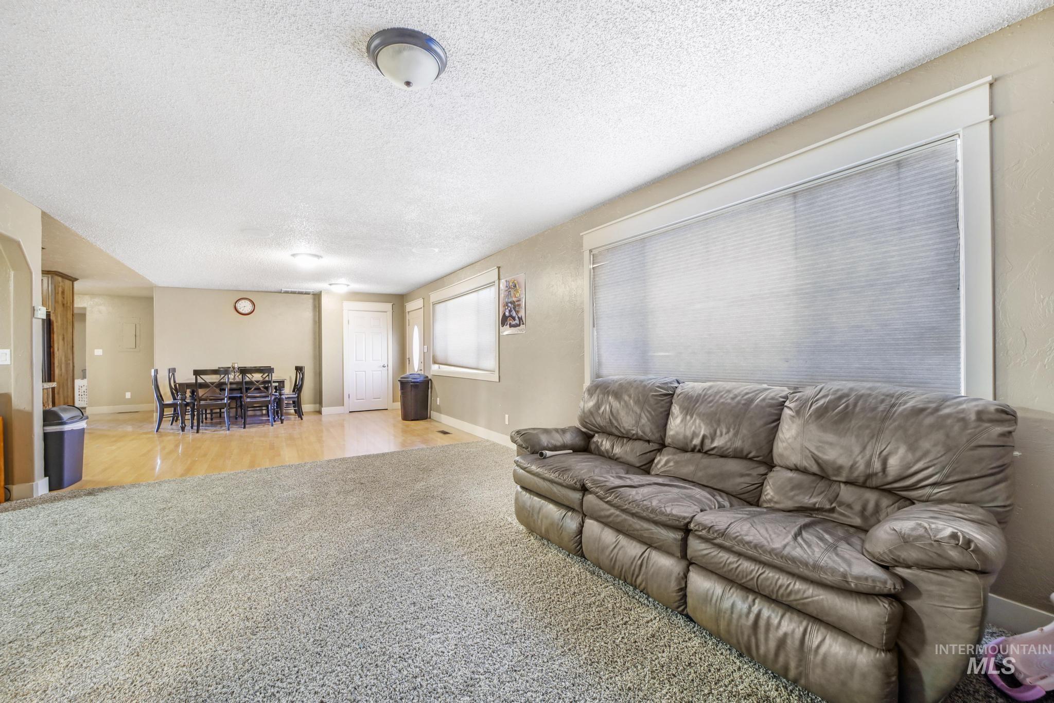3050 S 1950 E Property Photo 35