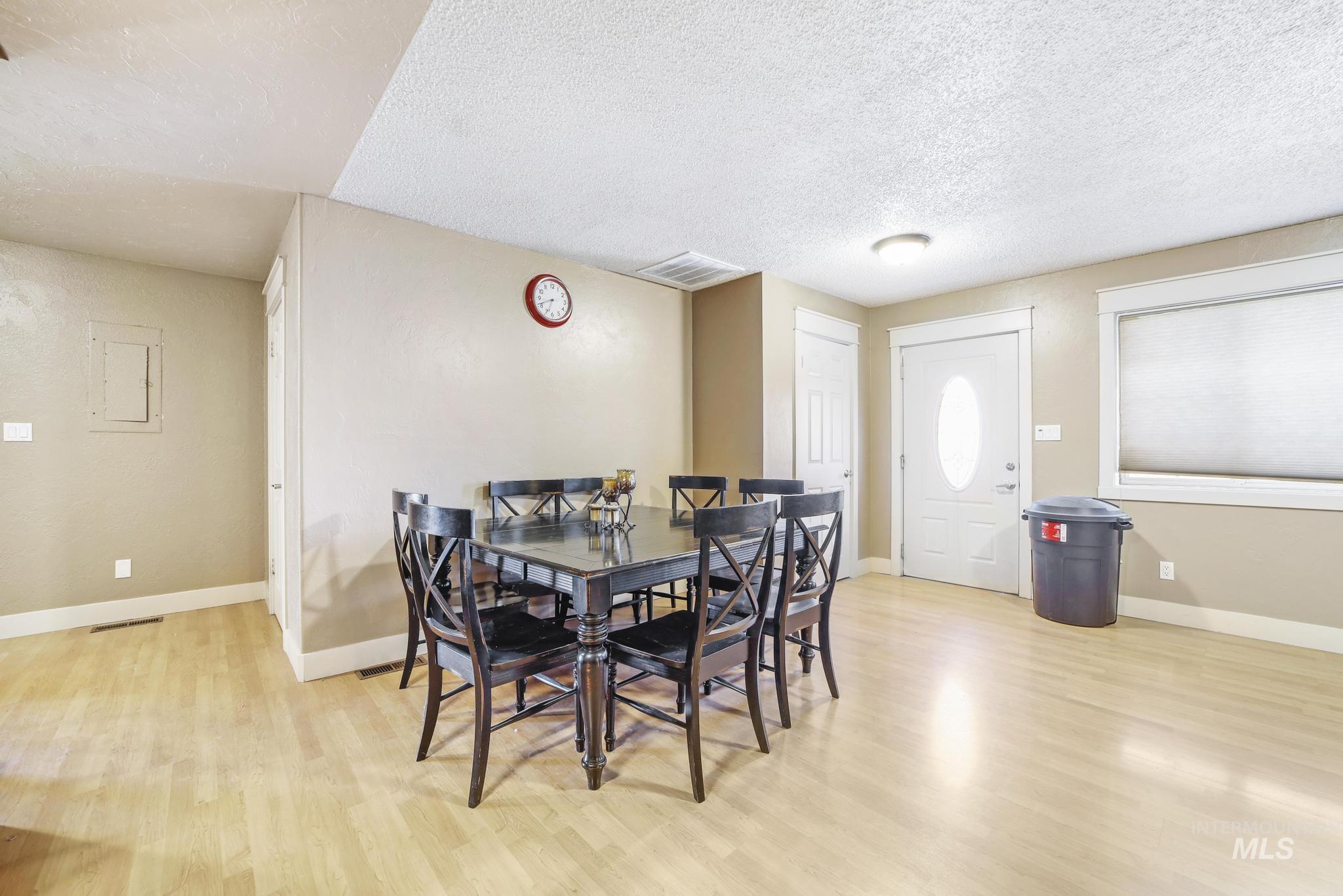 3050 S 1950 E Property Photo 41