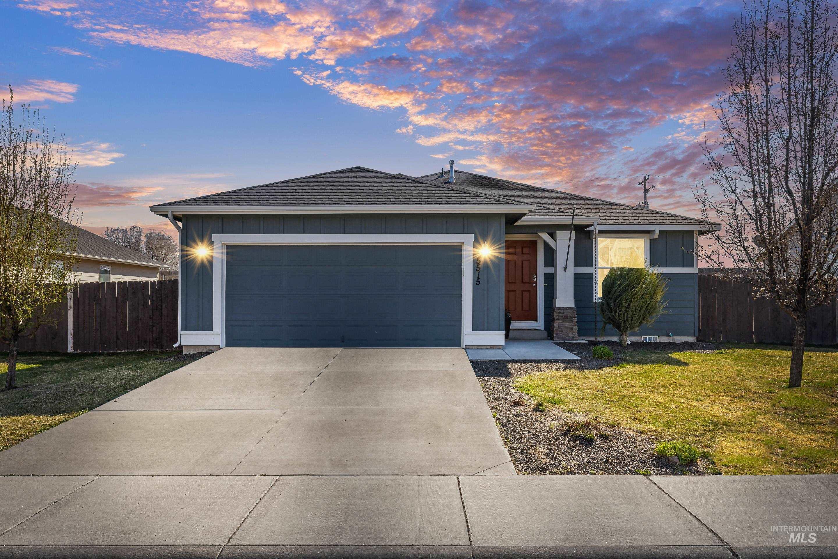 5515 Wallace Way Property Photo 1