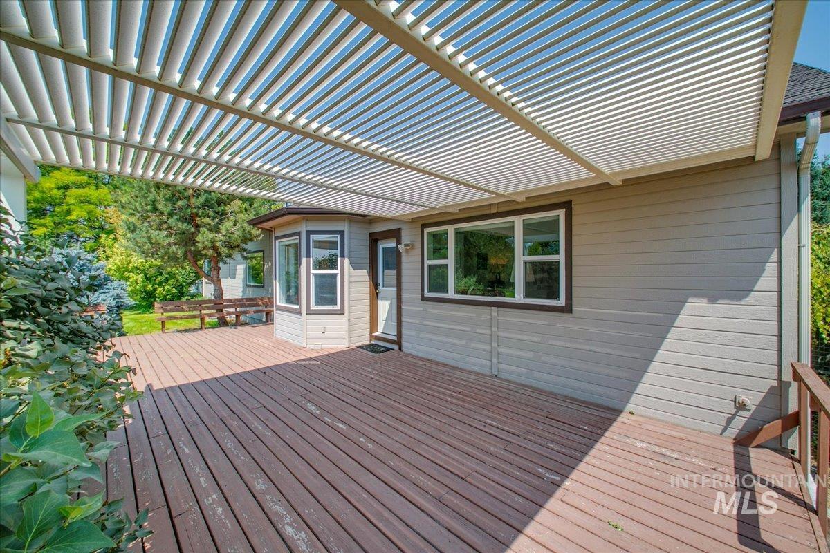 707 E Fujii Drive Property Photo 41