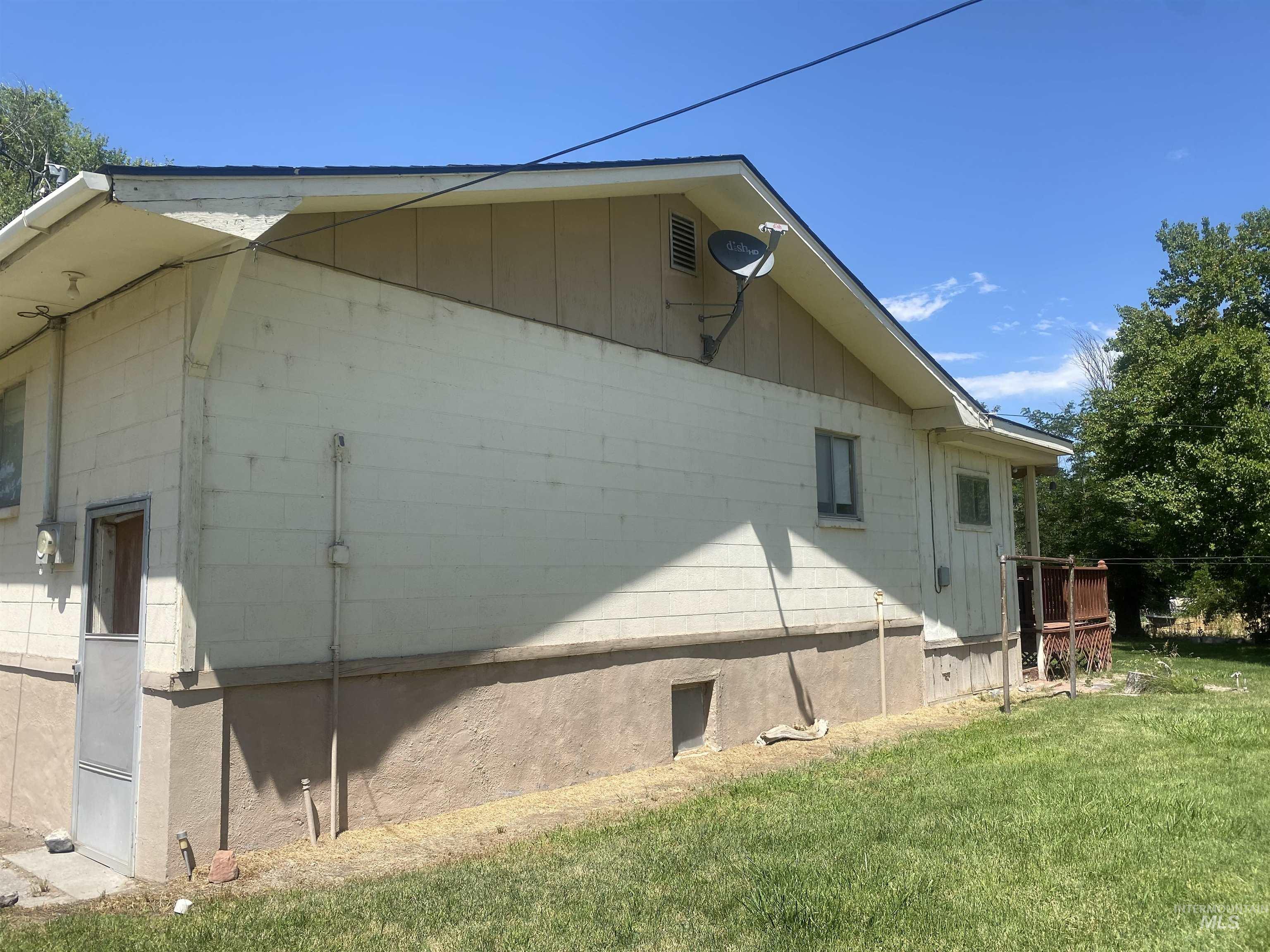 323 E Garfield Ave Property Photo 28