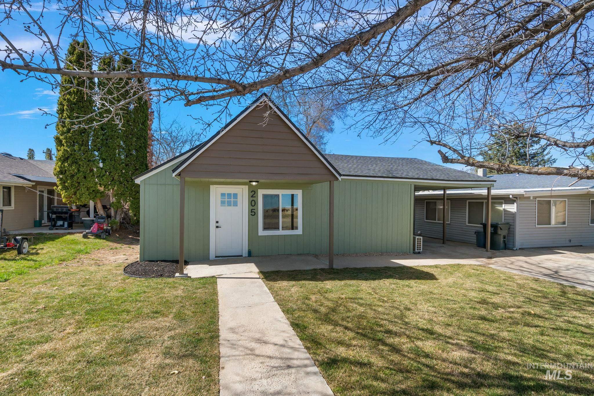 205 Randolph Drive Property Photo