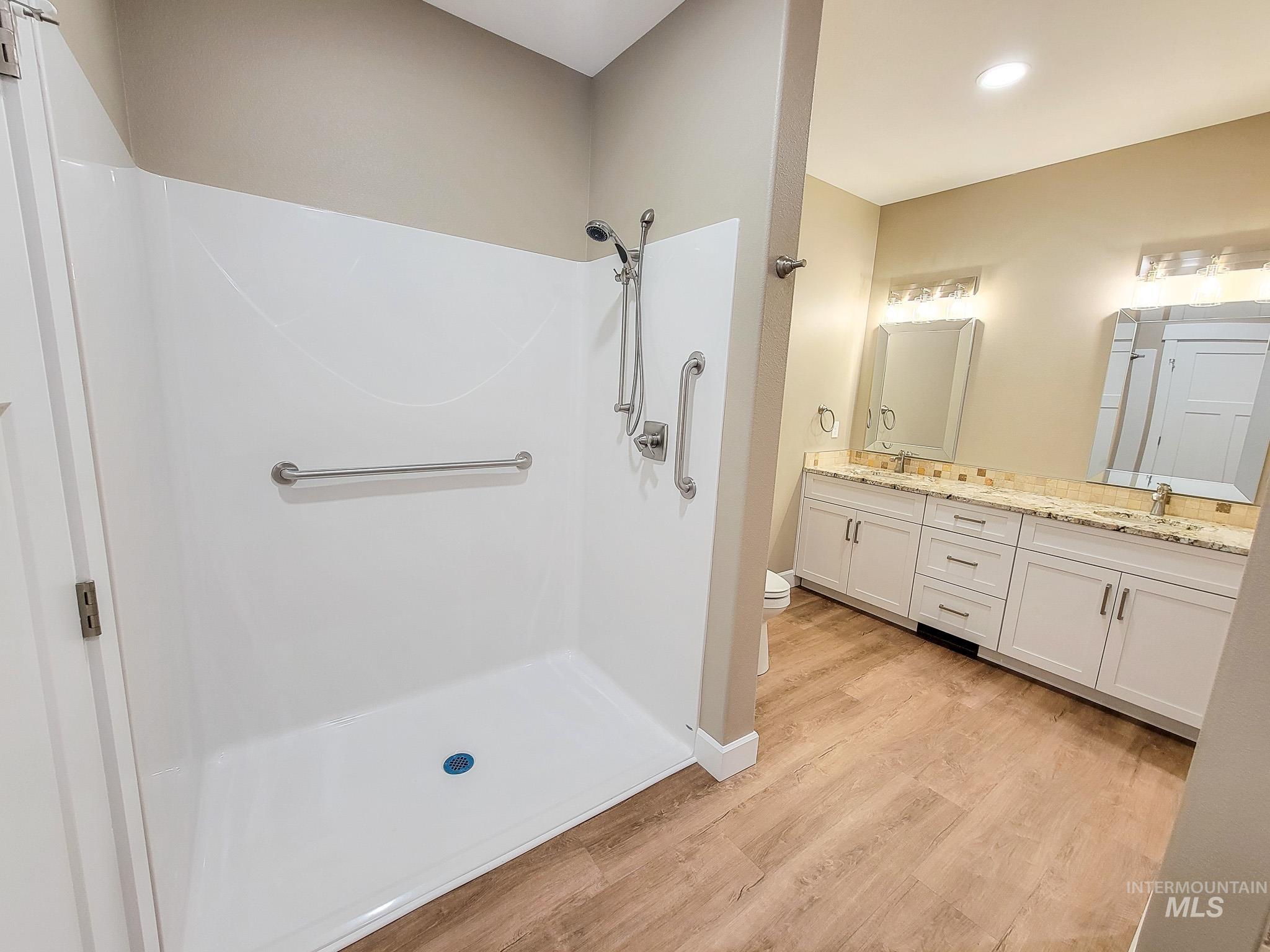 2103 Alder Property Photo 14