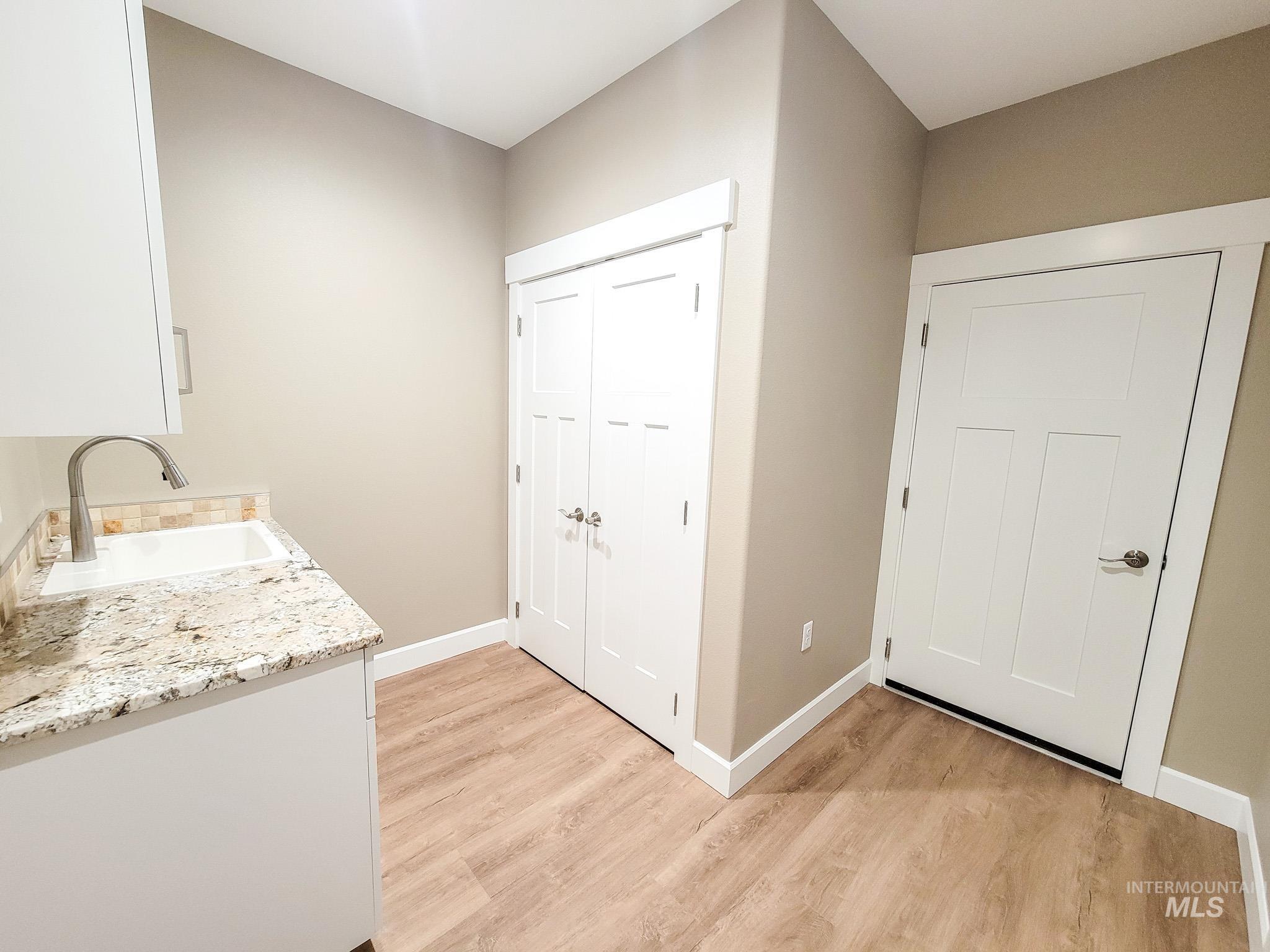 2103 Alder Property Photo 24