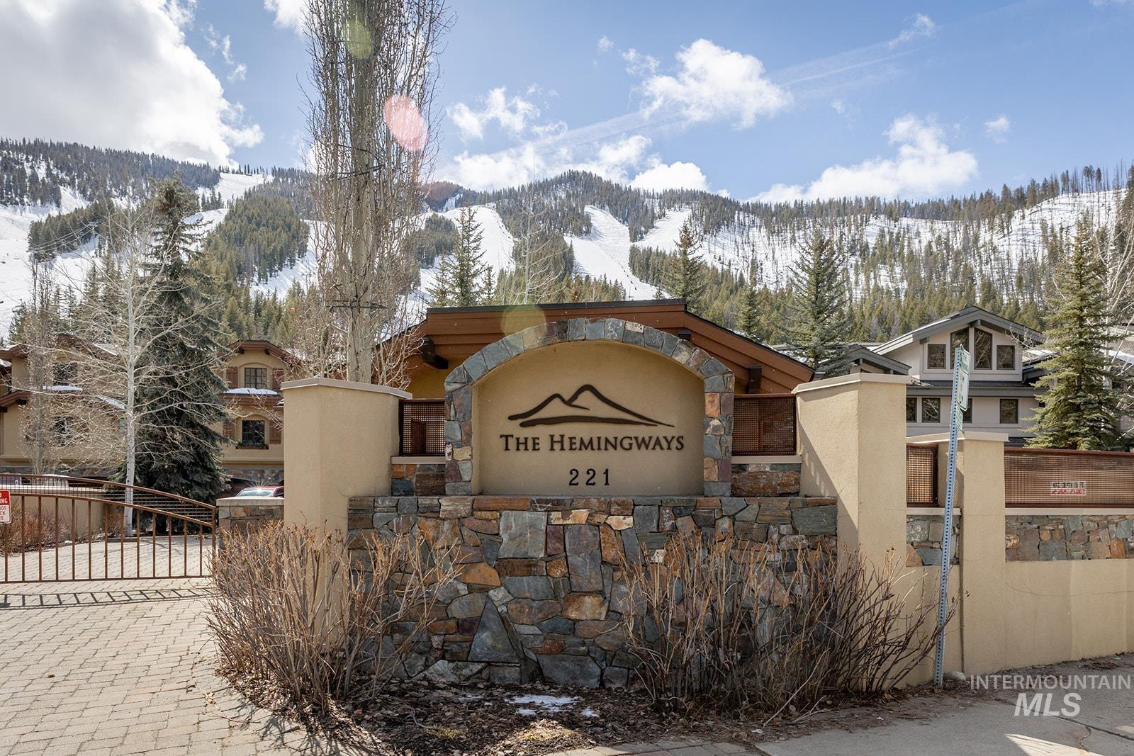 221 Picabo Street Property Photo