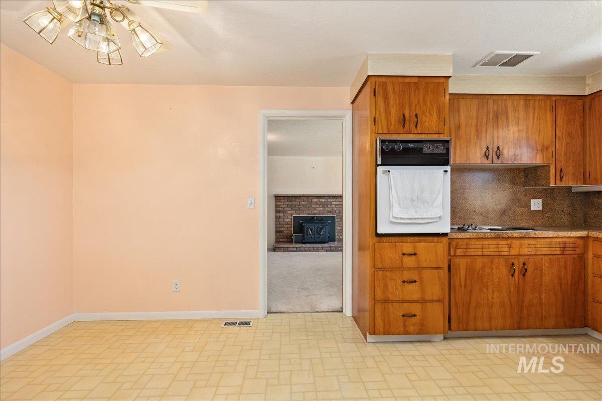 6808 W Folk Dr Property Photo 20