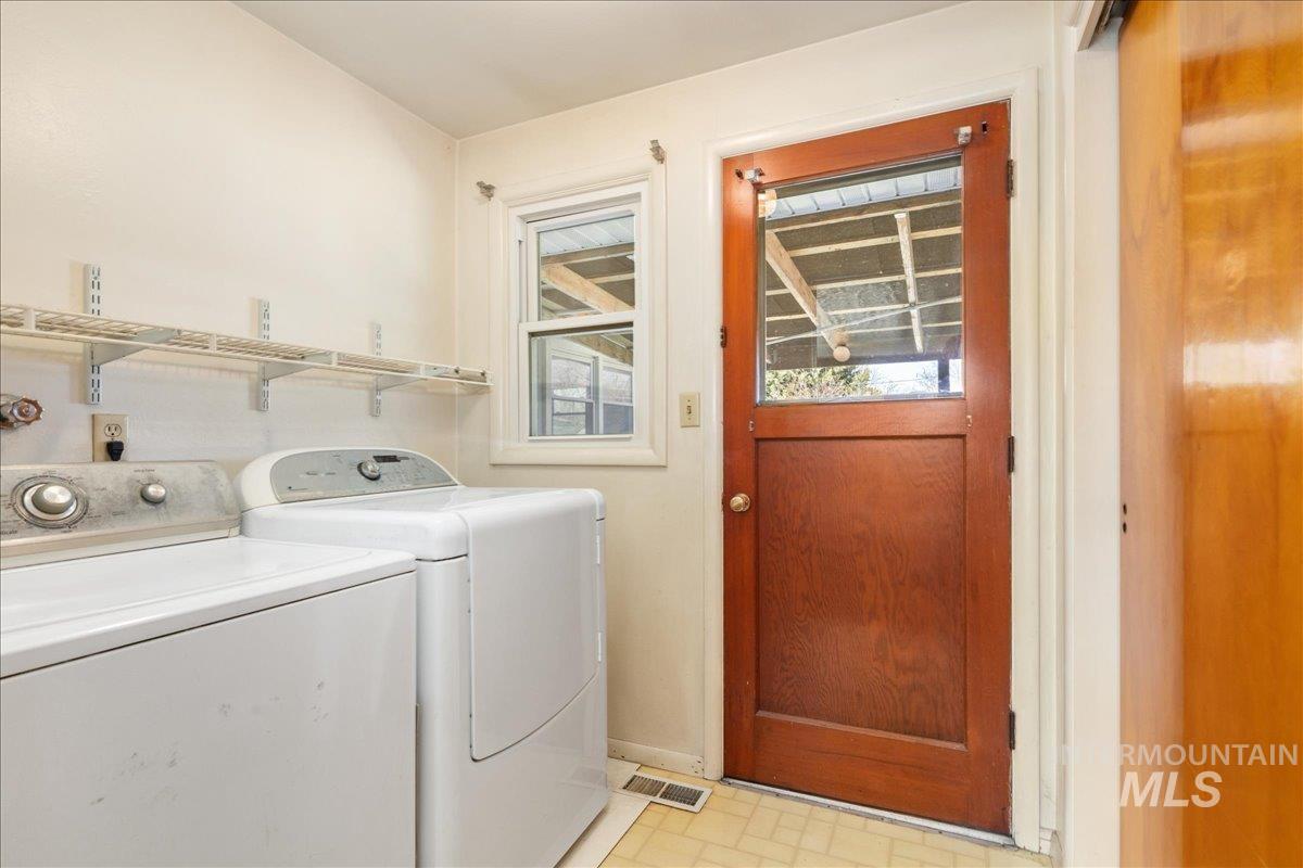 6808 W Folk Dr Property Photo 29