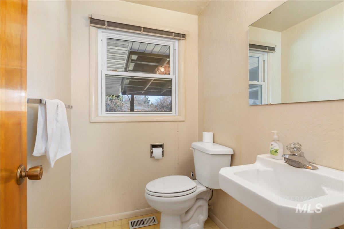 6808 W Folk Dr Property Photo 30