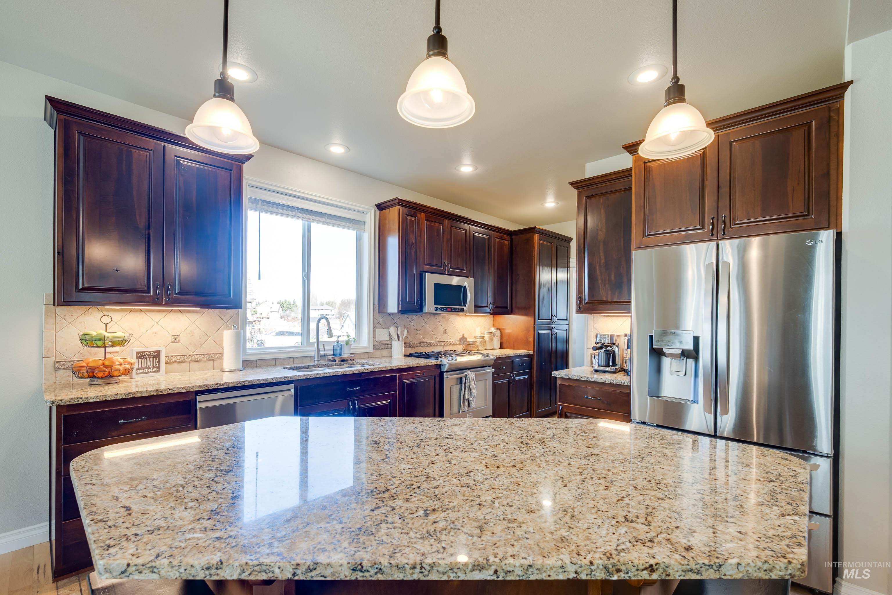 1251 Wiltshire Drive Property Photo 12