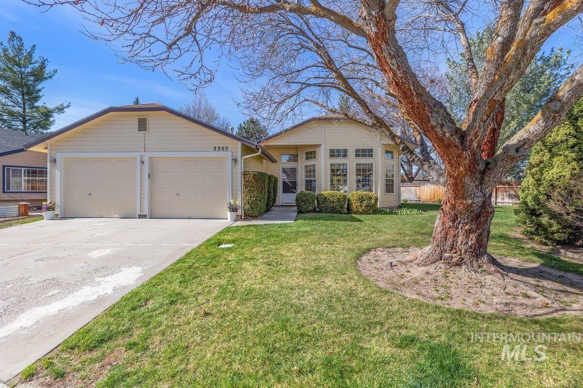 3355 S Holden Ave Property Photo