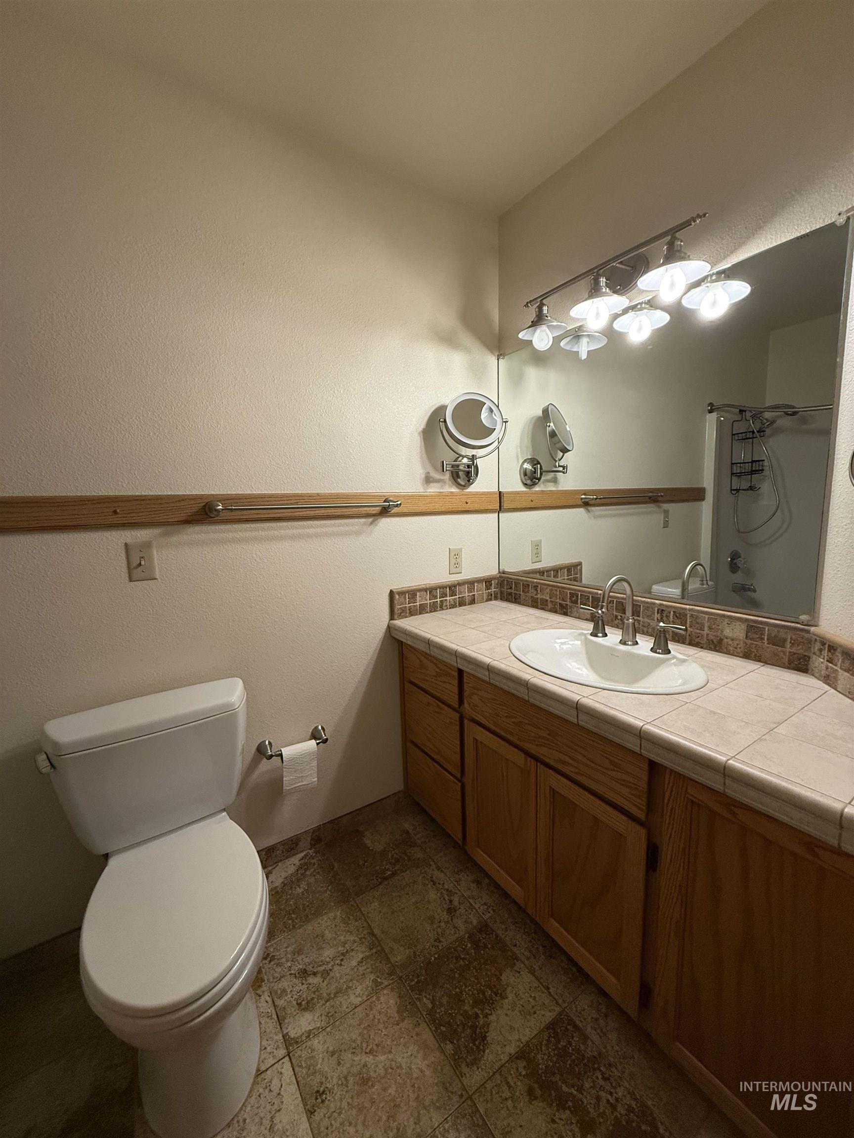 2414 Linda Lane Property Photo 20
