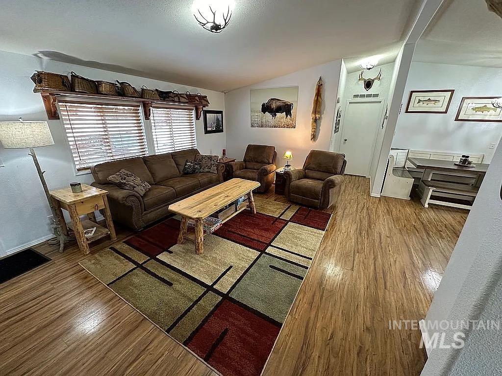 9592 Packer John Rd Property Photo 12