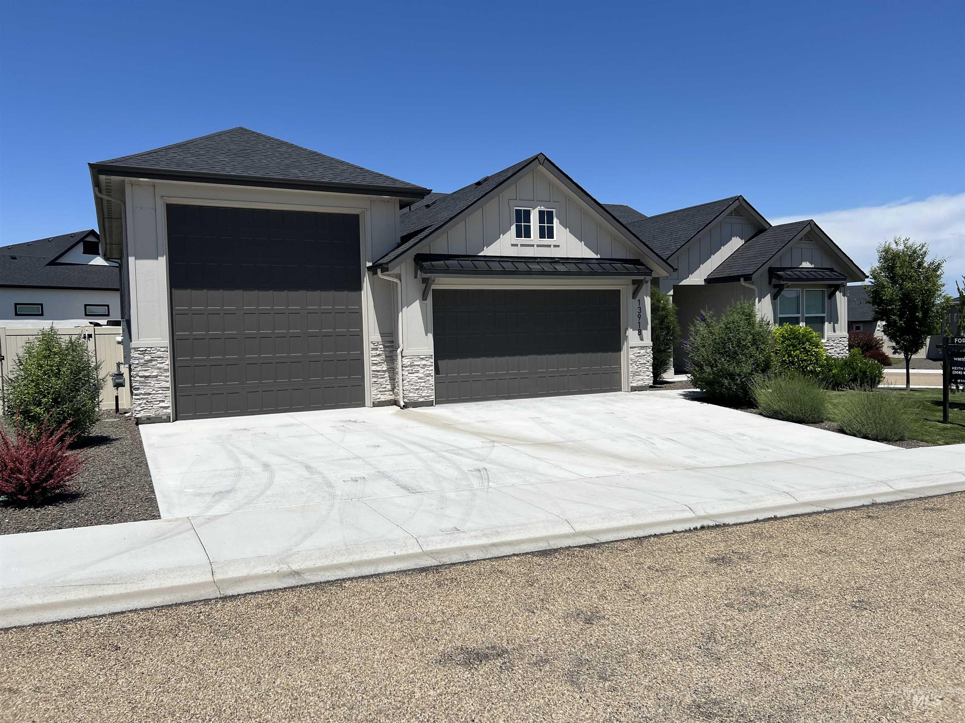 13918 Levendi Drive Property Photo 1