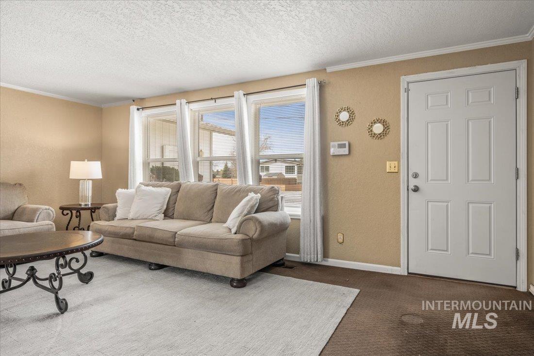 4024 N Cole Road Property Photo 2