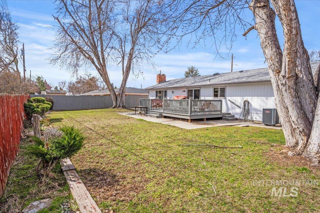 4024 N Cole Road Property Photo 17