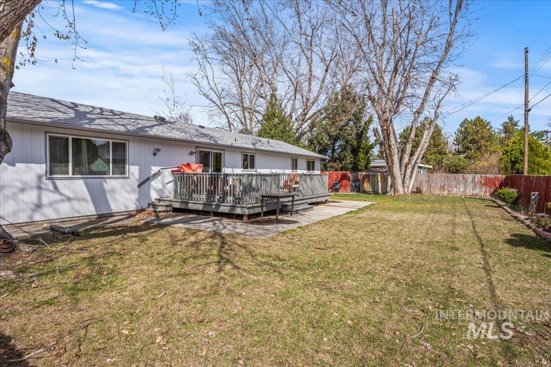 4024 N Cole Road Property Photo 18