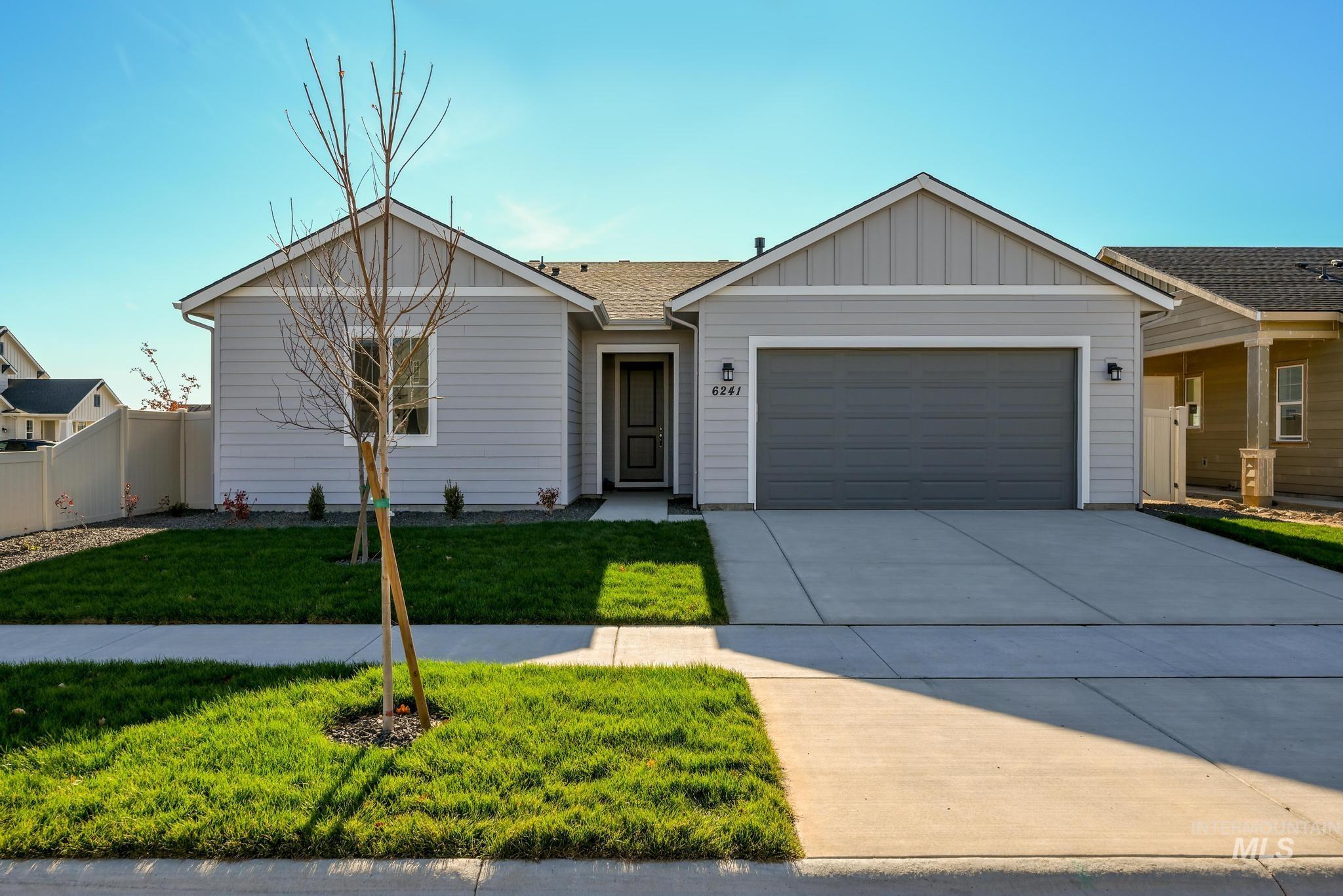15302 Blue Pinion Ave Property Photo 1
