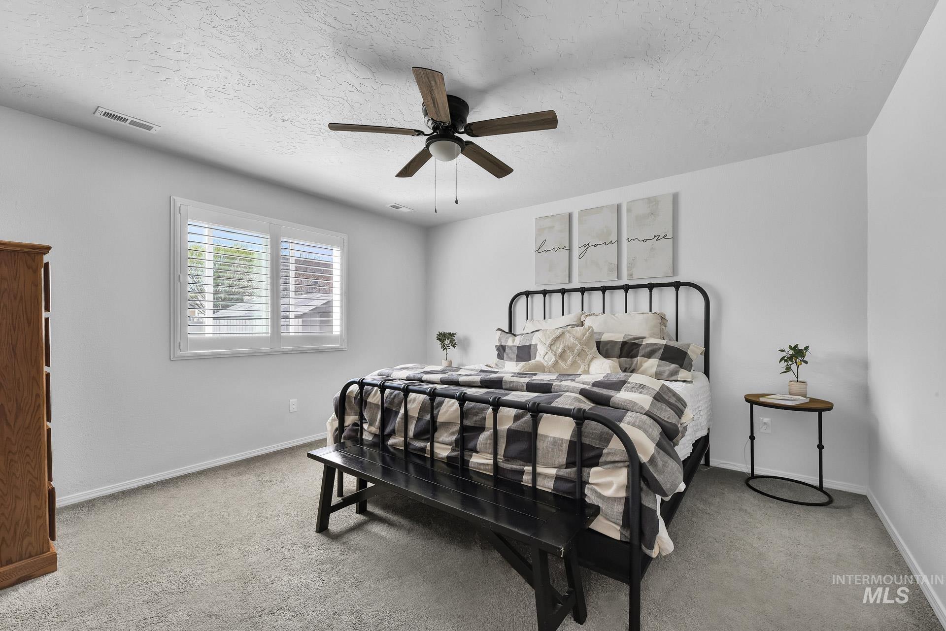 345 W Striped Owl St Property Photo 12