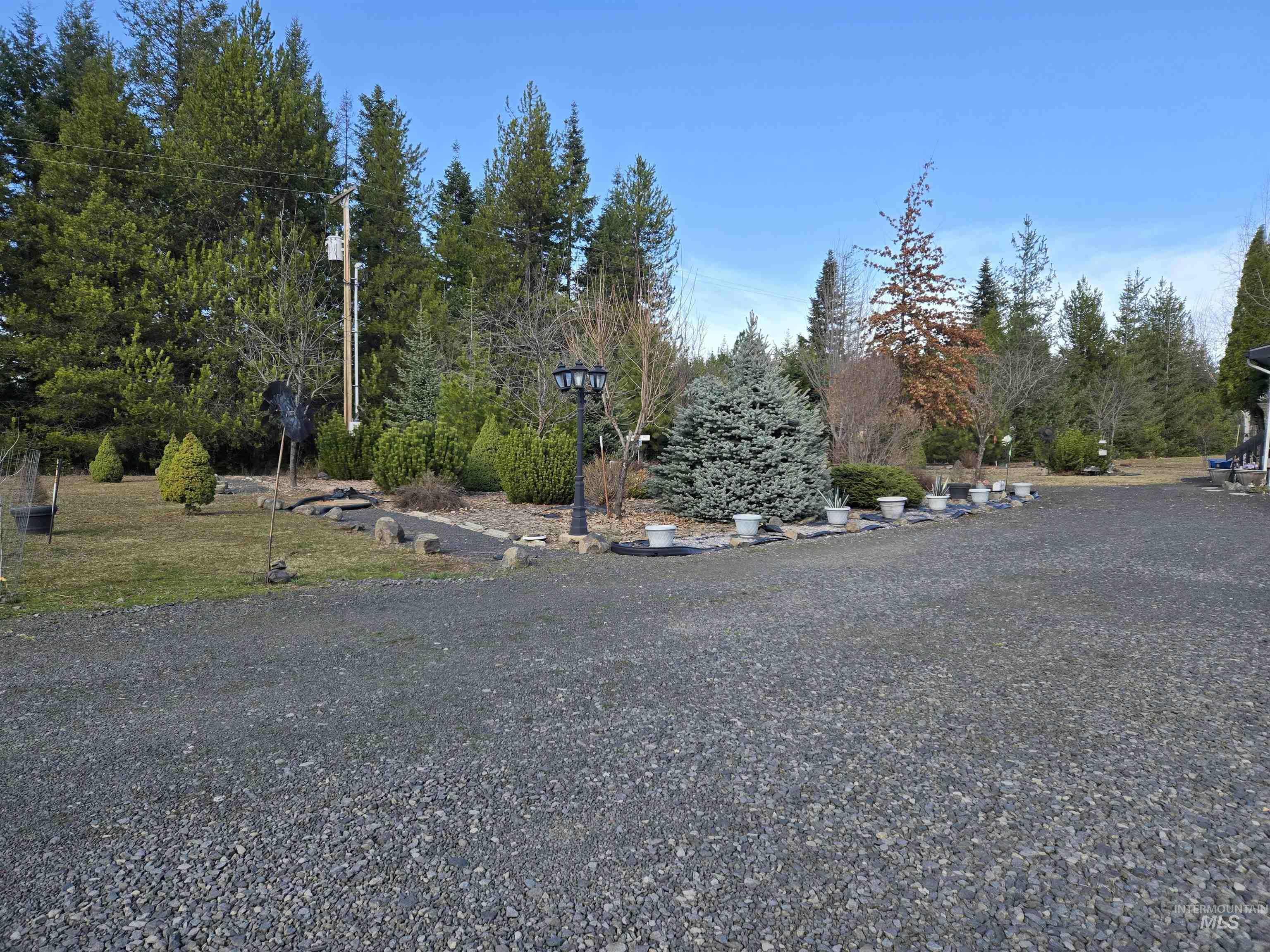 254 Lackey Rd Property Photo 7
