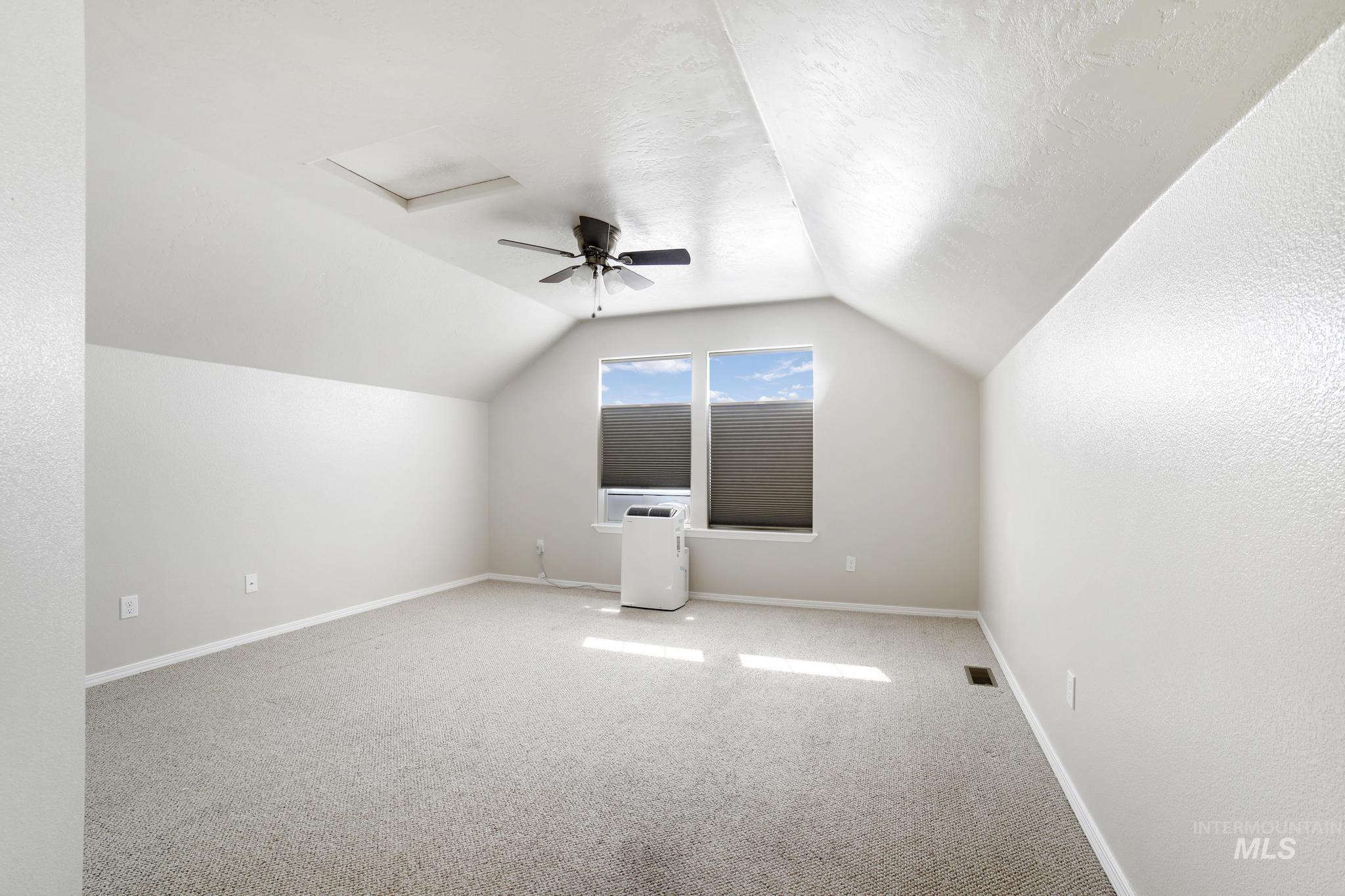 2034 Northern Sky Dr Property Photo 26