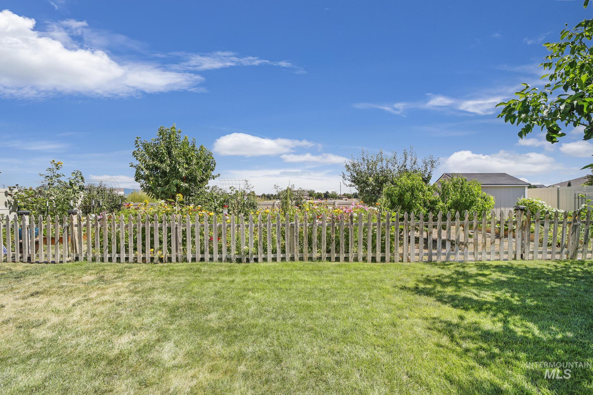 2034 Northern Sky Dr Property Photo 29