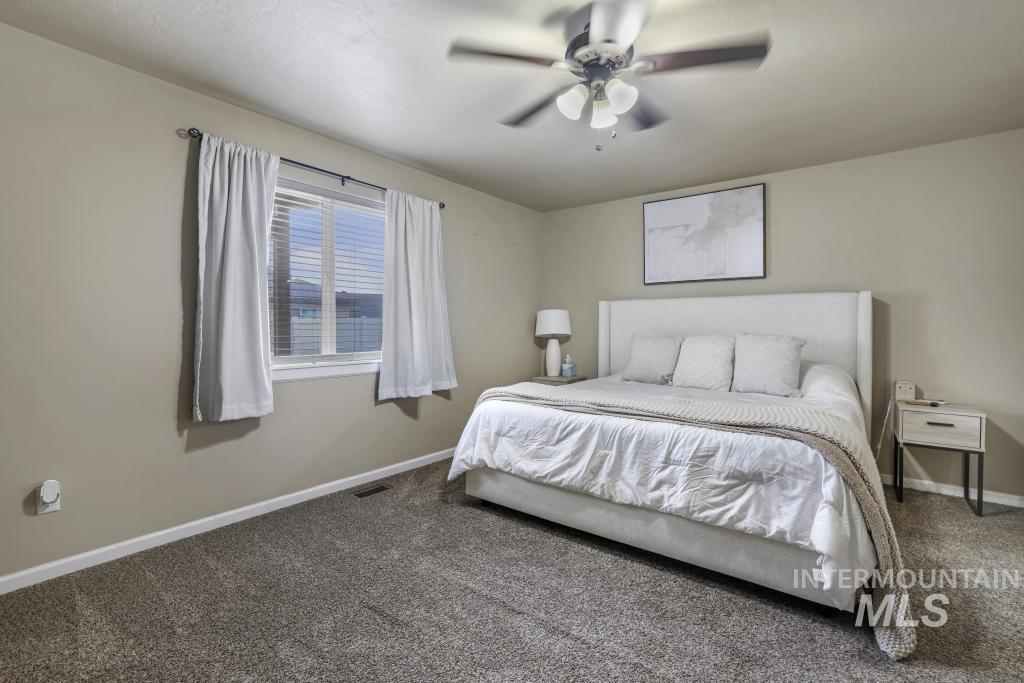 231 Glacier Meadows Way Property Photo 17