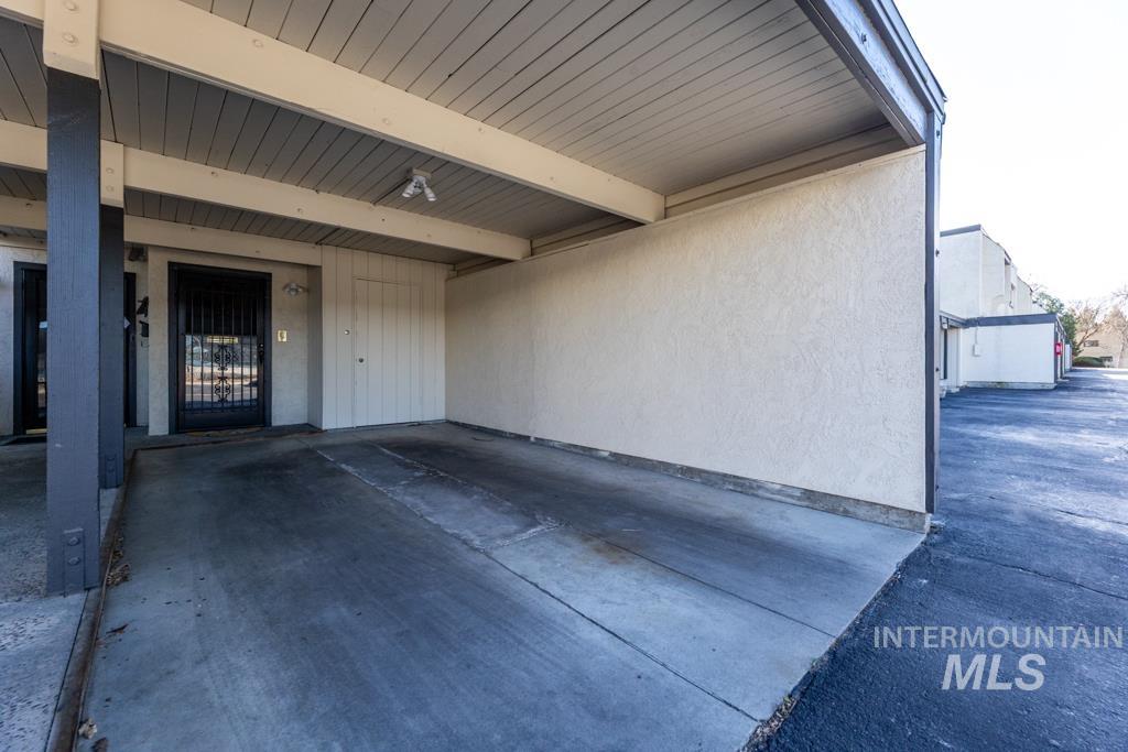 1139 N. Camelot Property Photo 42