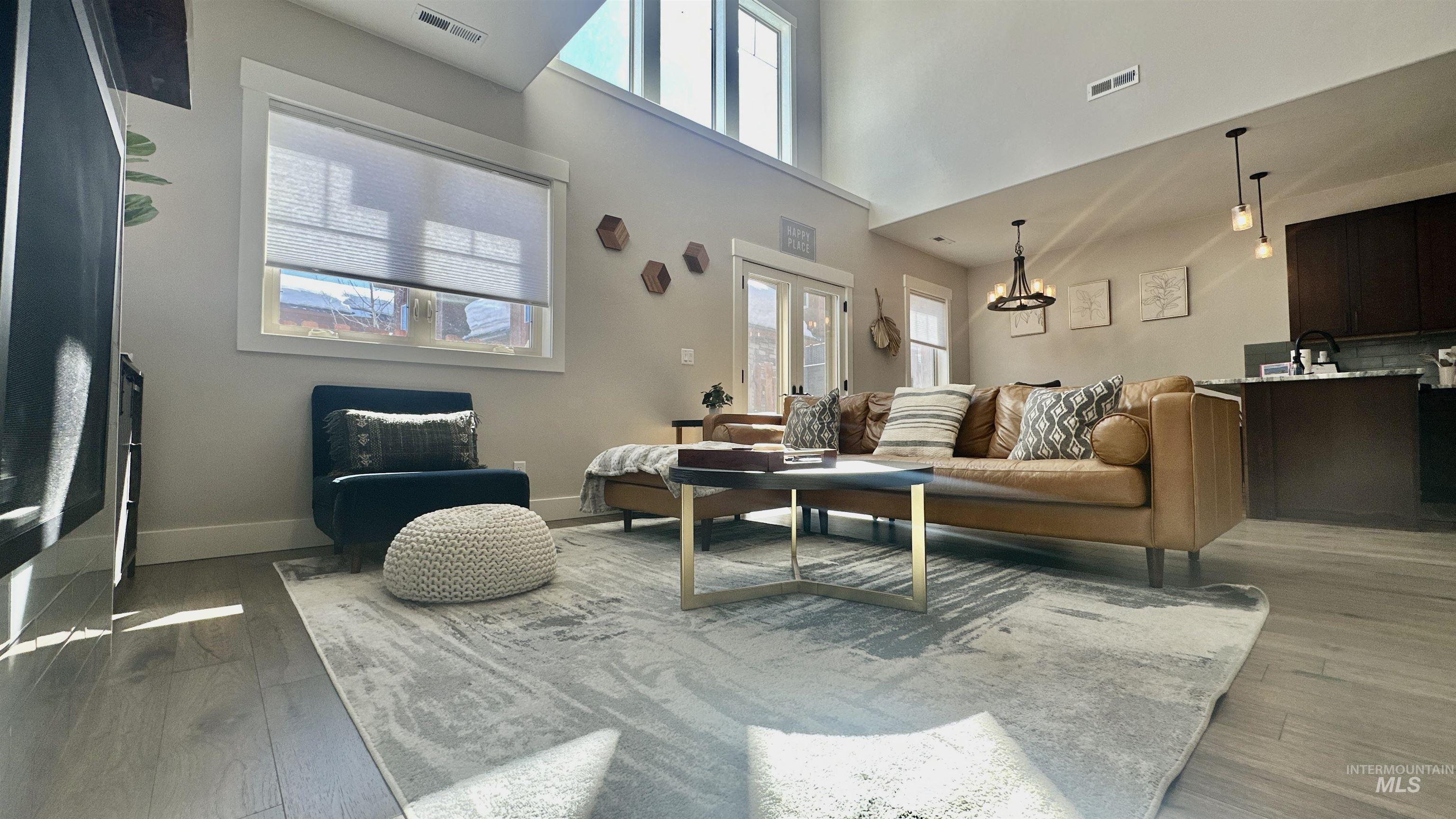 613 Blue Water Circle