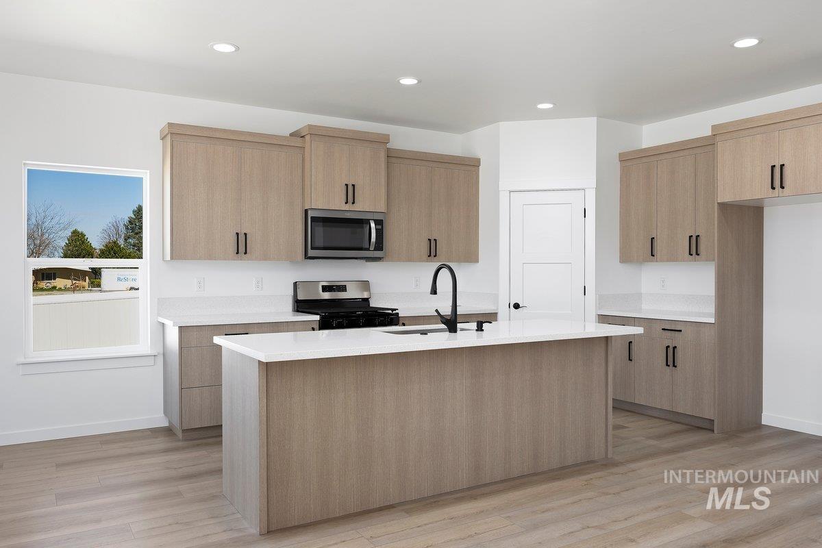 720 Irene Property Photo 11
