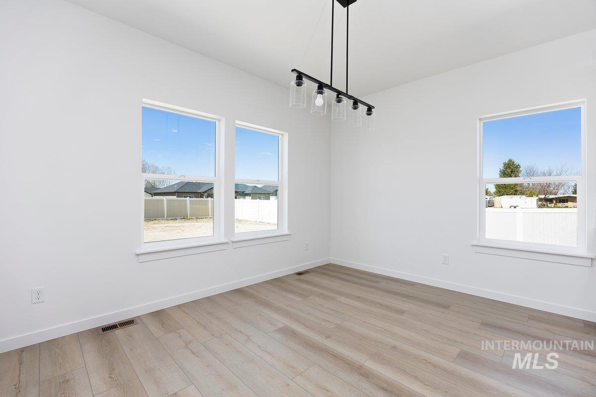 720 Irene Property Photo 14