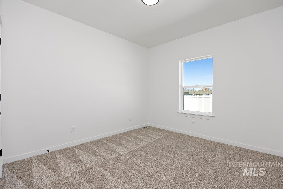 720 Irene Property Photo 24