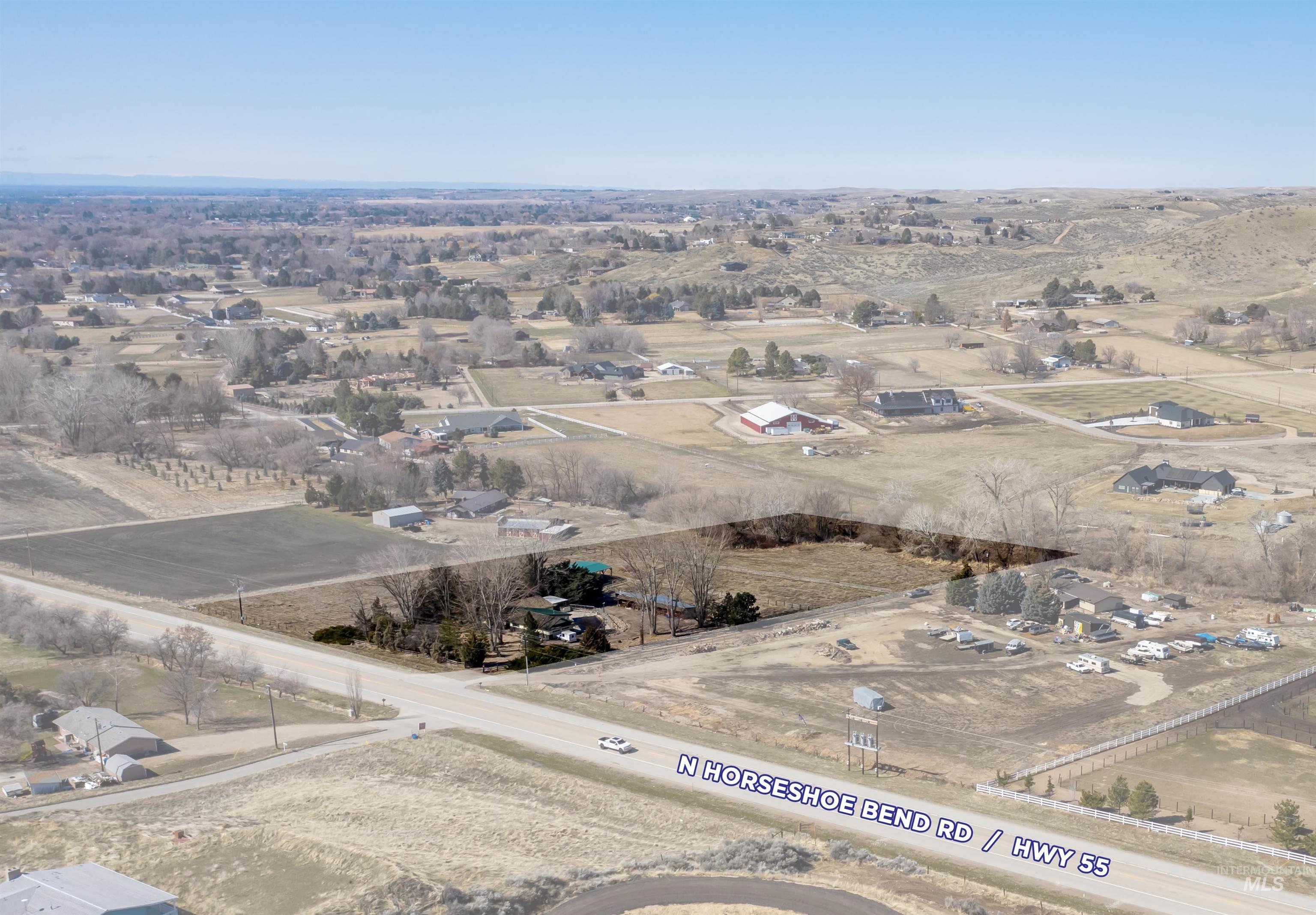 13153 Horseshoe Bend Rd Property Photo 2