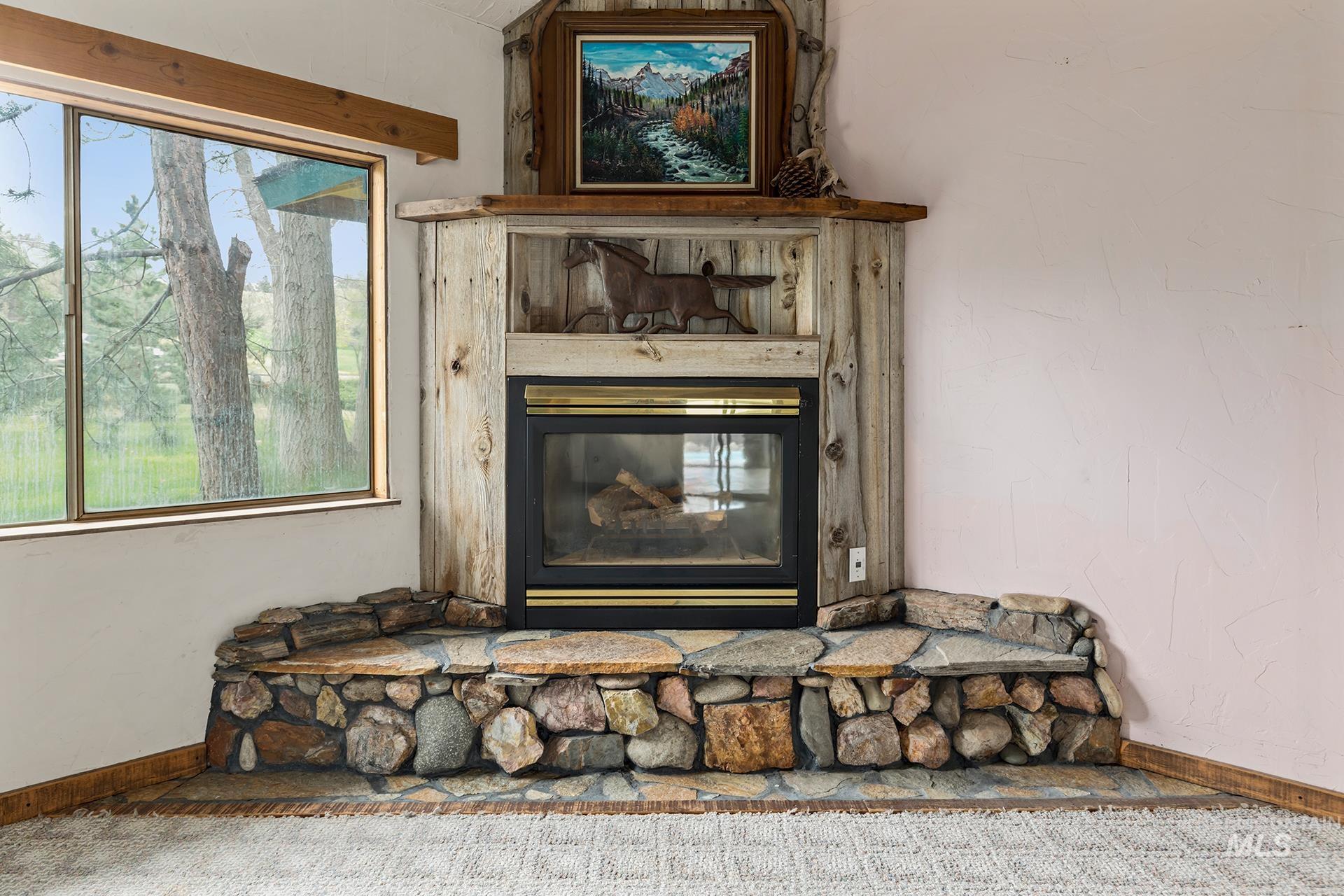 13153 Horseshoe Bend Rd Property Photo 8