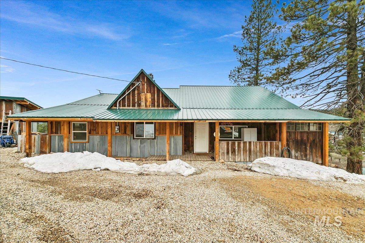 117 & 115 E Hill Road Property Photo