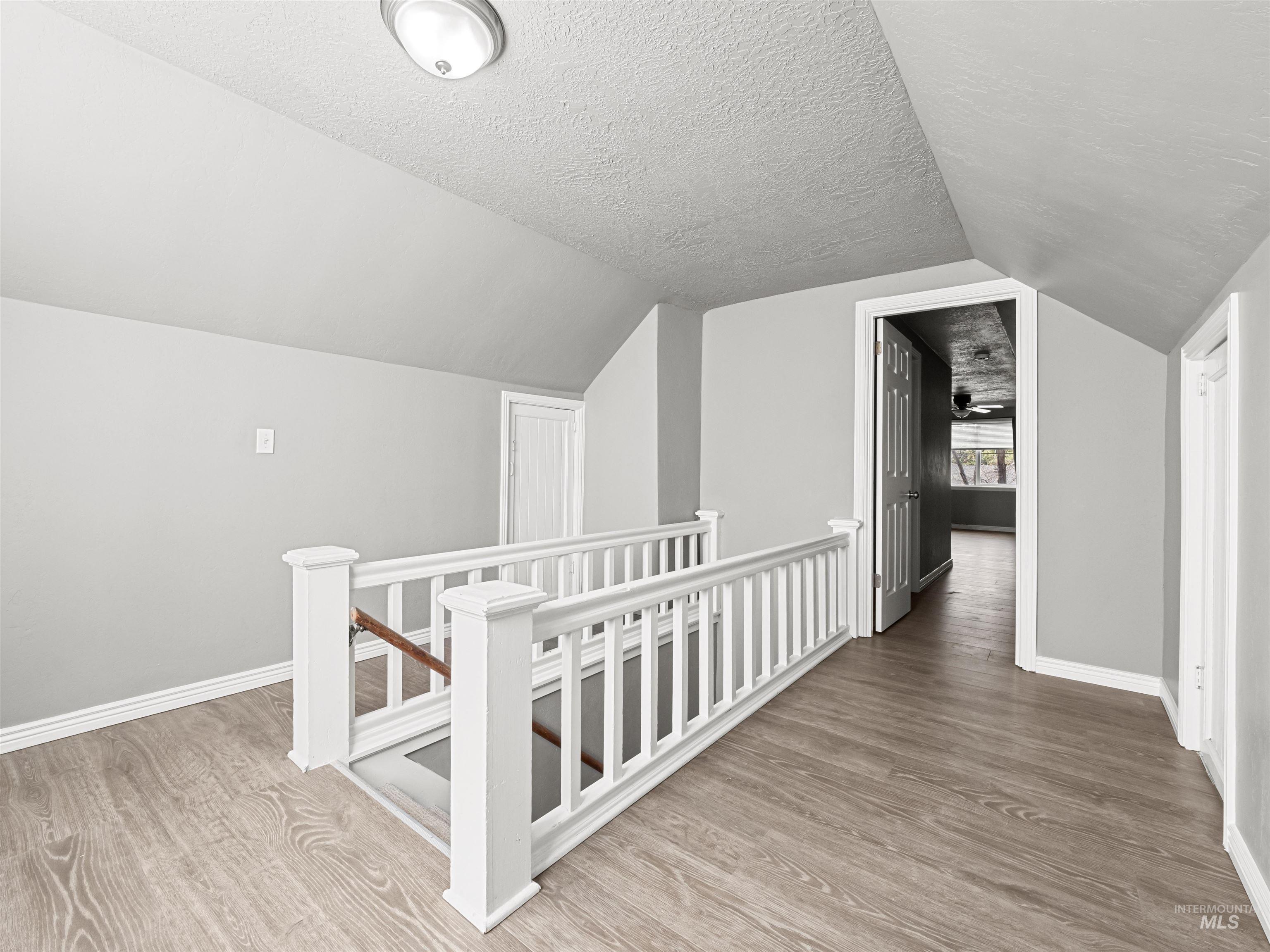 3500 W Overland Property Photo 20
