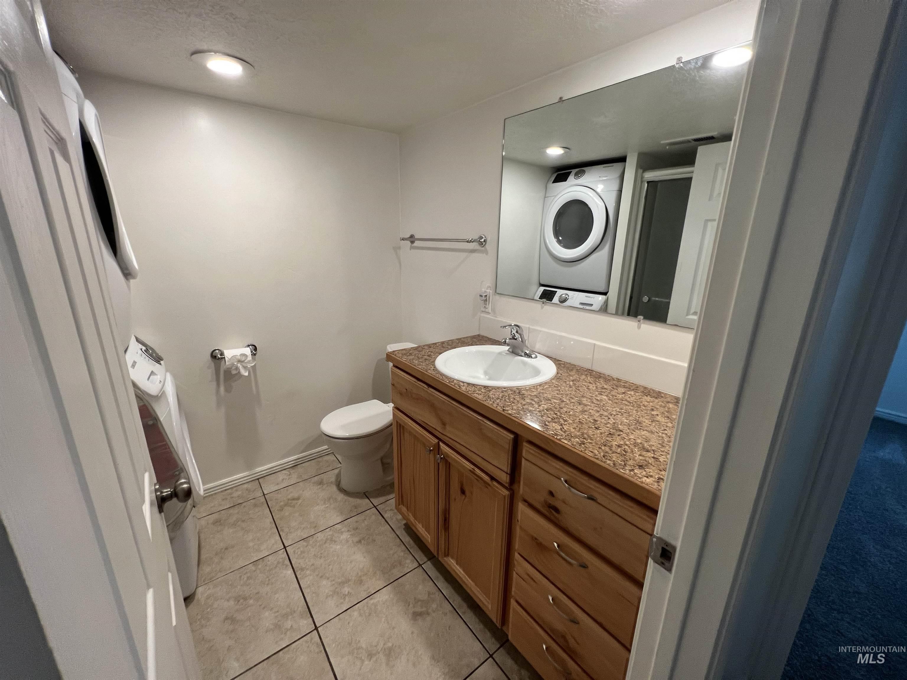 3500 W Overland Property Photo 42