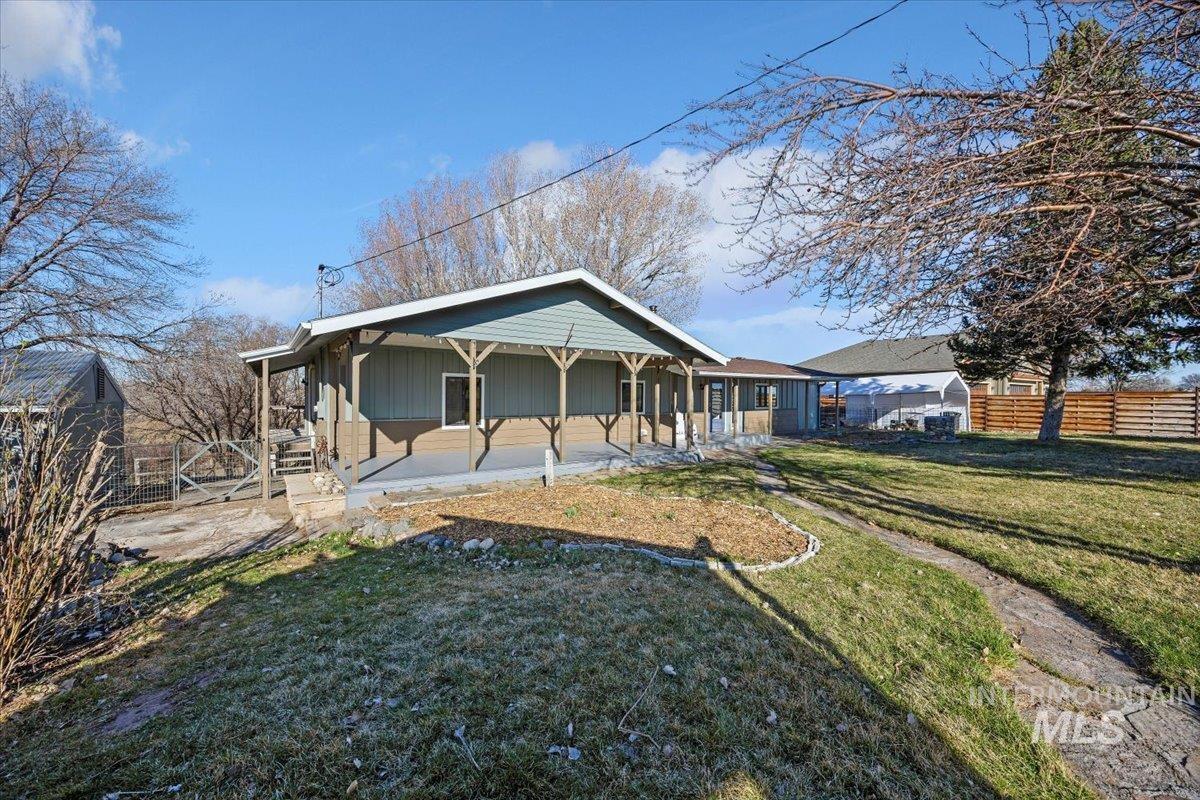 2861 S 1050 E Property Photo 3